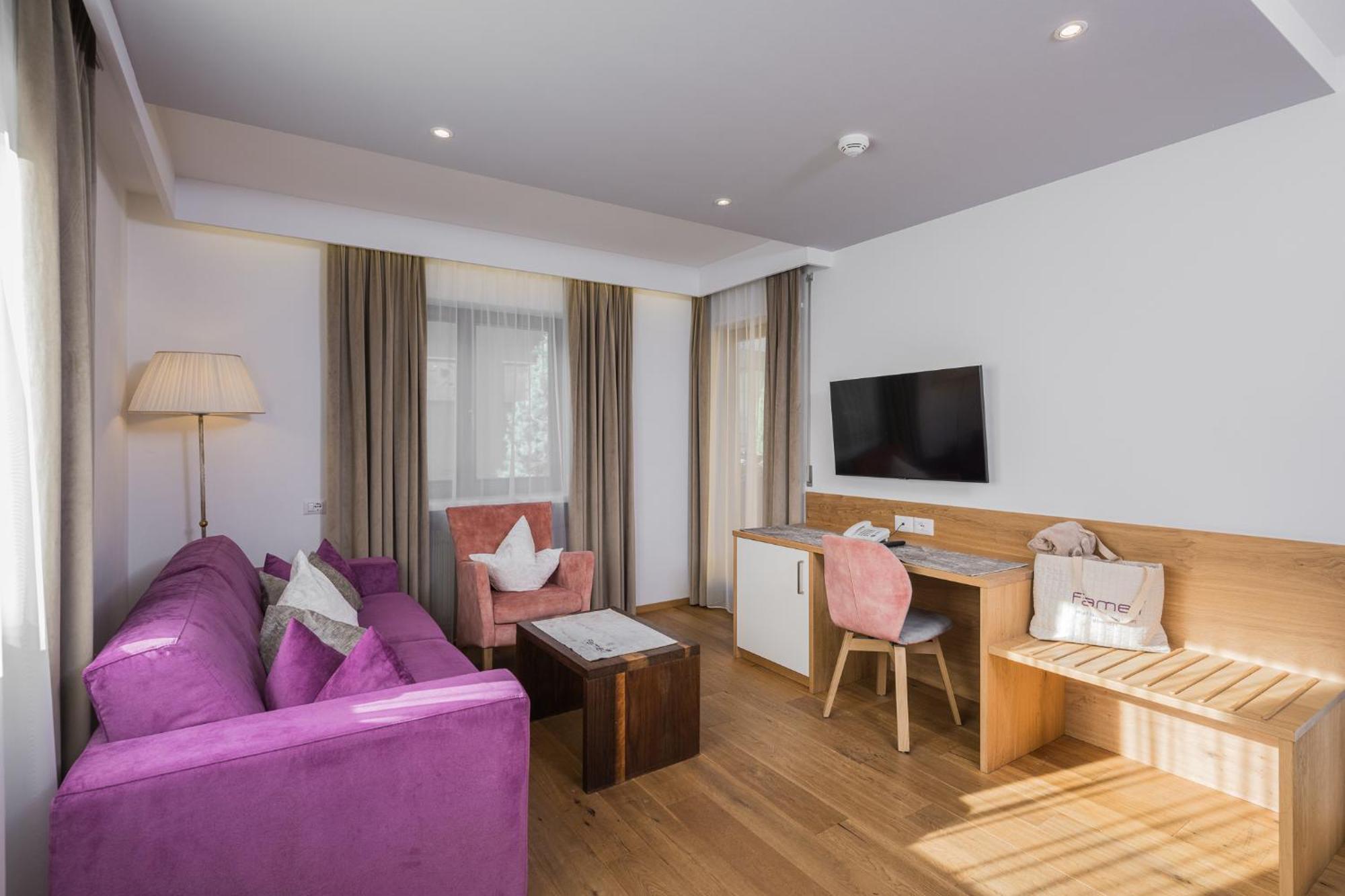 Hotel Fameli Olang ห้อง รูปภาพ